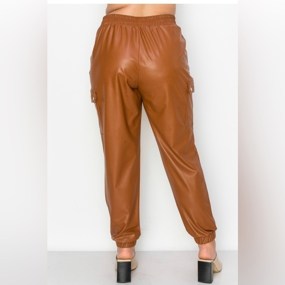 Ms. Diva Plus..Carmel Faux Leather Cargo Joggers - Picture 4 of 5